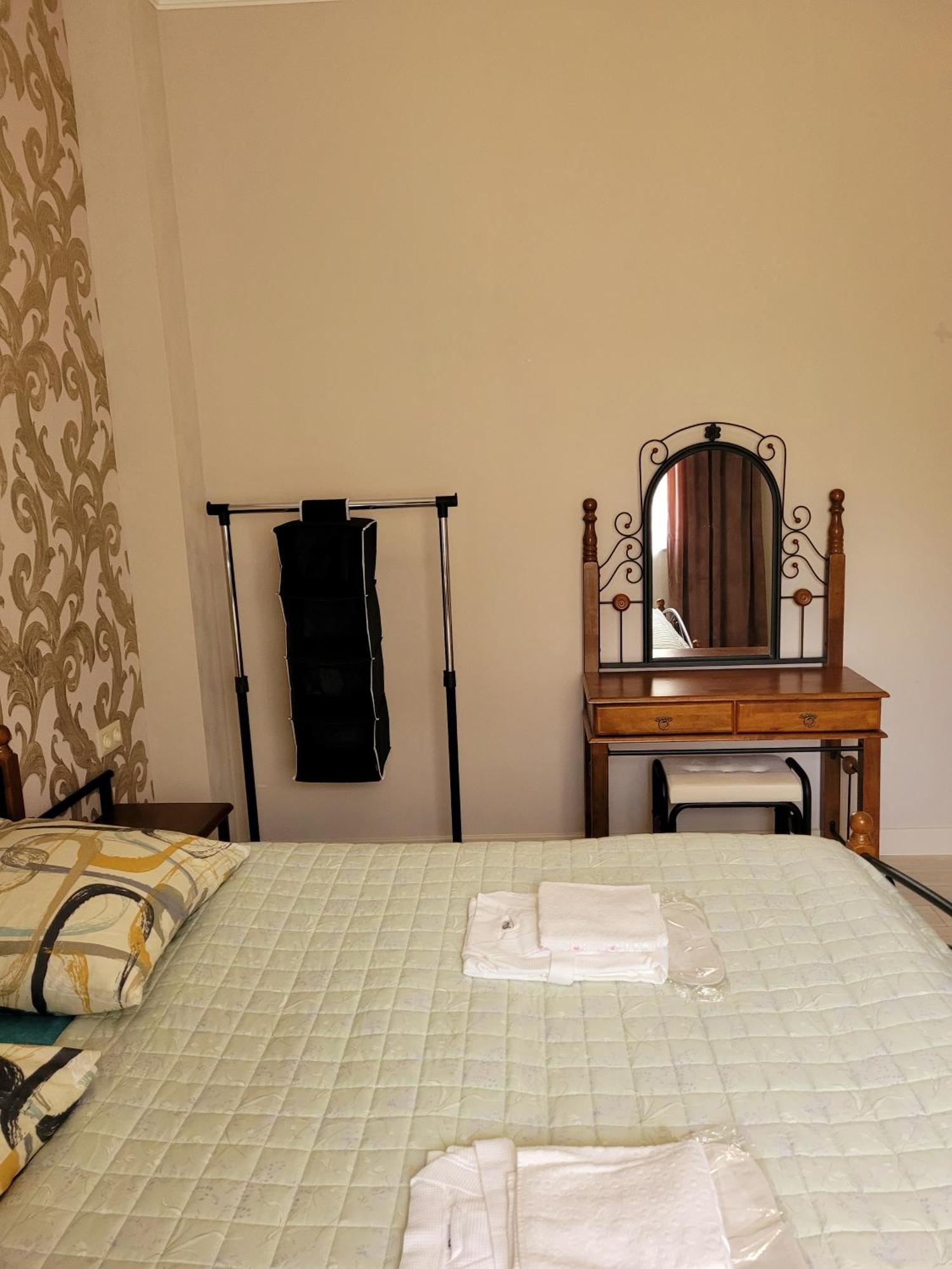 Hotel Dika Kutaisi Quarto foto
