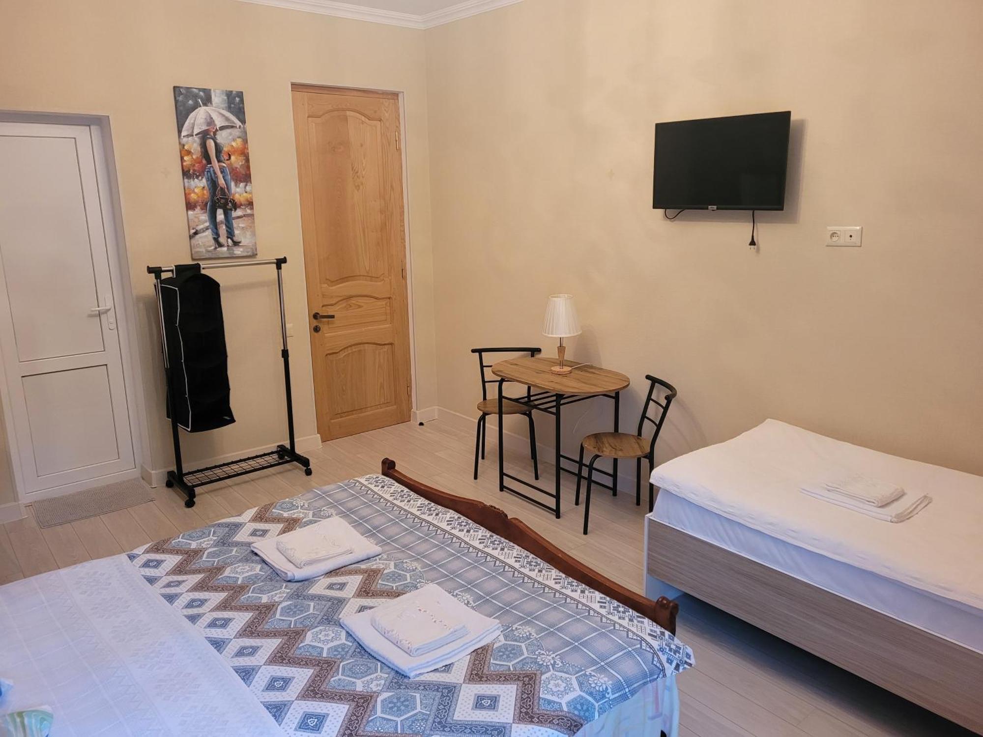 Hotel Dika Kutaisi Quarto foto